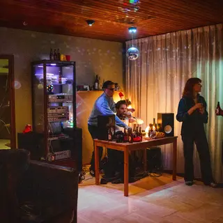 Weval - Electronic DJ from Barcelona