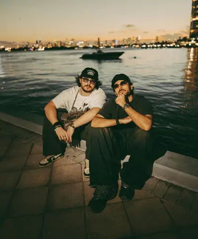 Mont Rouge - Electronic music DJ from Amsterdam