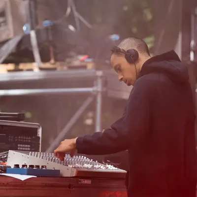 Max Watts - Electronic music DJ from Los Angeles