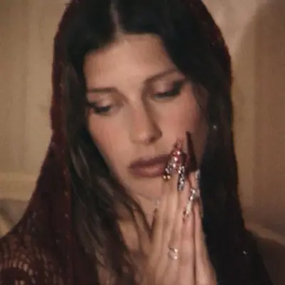 Qendresa - Electronic music DJ from Brussels