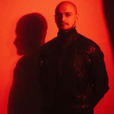 Stef Mendesidis - Electronic music DJ from Amsterdam