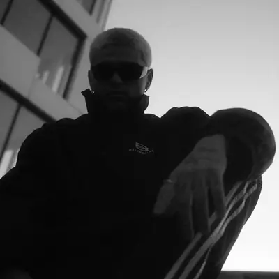 CRITICAL ERROR 404 - Electronic DJ