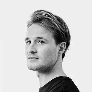 Deeparture - Electronic DJ from Amsterdam