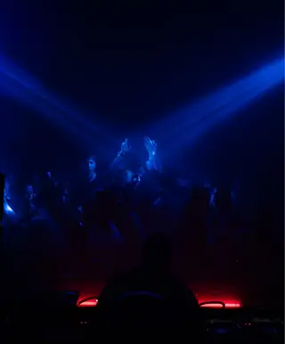 Girls of the Internet - House DJ from Paris