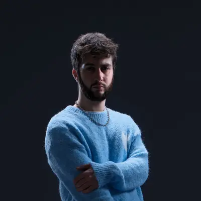 4000 Hz - Electronic music DJ from Barcelona