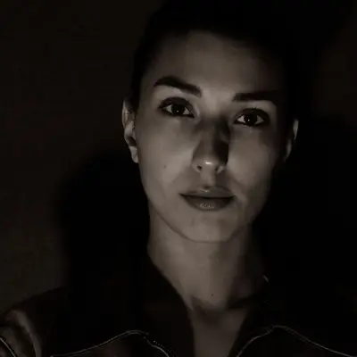 Kyra Khaldi - House music DJ