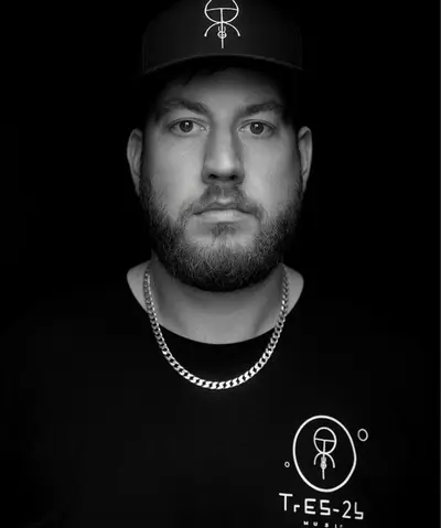 Benny L - Electronic music DJ from Brussels