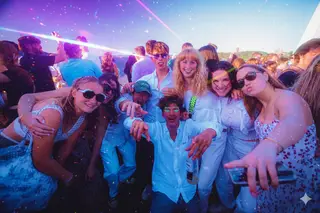 VIVID Opening Yeah Buoy Sunset Boat Party – Sydney Harbour (23.05) at Inception Boat VIVID Opening Yeah Buoy Sunset Boat Party – Sydney Harbour (23.05) at Inception Boat