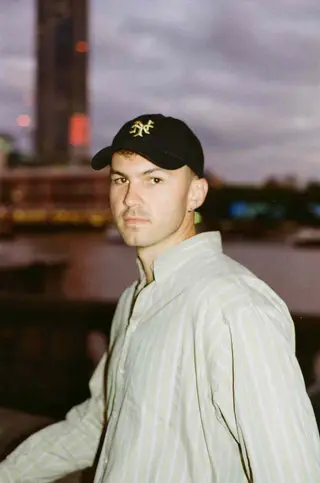 Violet Moss: Strath at The Greyhound Violet Moss: Strath at The Greyhound