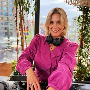 Friday Night DJ at The Broadcaster Friday Night DJ at The Broadcaster