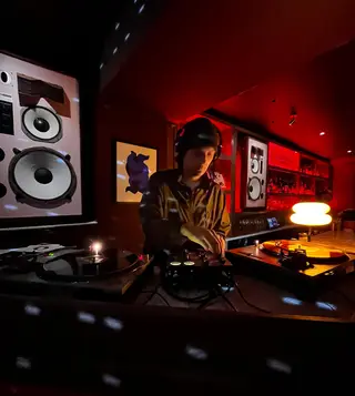 Simone's: Beat Detective at Simone's Simone's: Beat Detective at Simone's