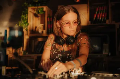 Earth Groove with Poly-Ritmo - EDM event at The Fox and Firkin in London