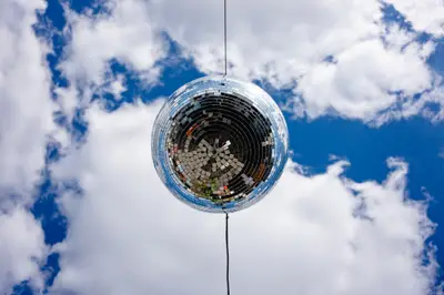 FLINTA* CLUB DECK goes Klunkerkranich w. Lisatrix, House Of Grace, Südstern, Pilar Jordan - EDM event at Klunkerkranich in Berlin