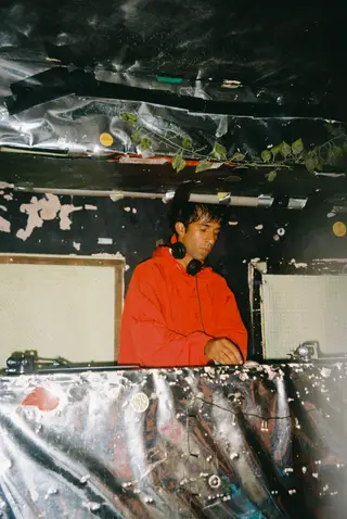 Studio Crumb 043: Haseeb Iqbal - All Night Long at Bunker Club