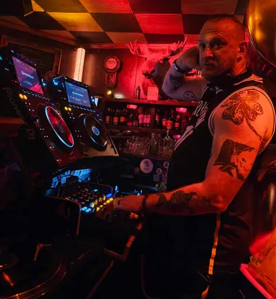 mittendrin mit maniac&me mittendrin mit maniac&me - EDM event at Minimal Bar in Berlin