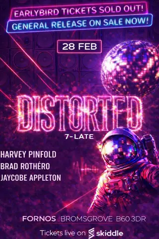 Distorted House Music Event at Fornos