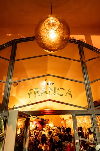 Midnight Lovers with JKriv (Razor-N-Tape) at Bar Franca Midnight Lovers with JKriv (Razor-N-Tape) at Bar Franca