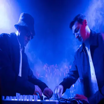 Turn Vision x Groove Savage at 45 London Turn Vision x Groove Savage at 45 London