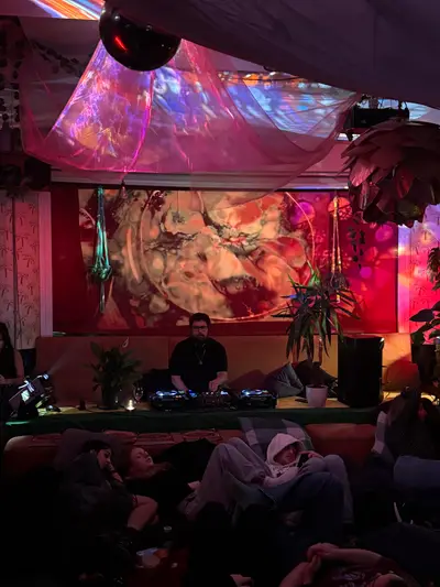 Club Cosmos - Alex Howard, Joe Webb, Phil Warner, Simon Scott & vrm vrm Club Cosmos - Alex Howard, Joe Webb, Phil Warner, Simon Scott & vrm vrm - EDM event at Outlaws Yacht Club in Leeds