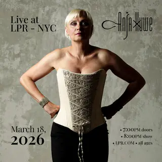 Anja Huwe (Xmal Deutschland) at Le Poisson Rouge Anja Huwe (Xmal Deutschland) at Le Poisson Rouge