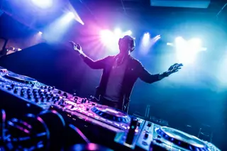 Discognition Delivers a Late-Night Take on Eli & Fur’s Air - EDM news article