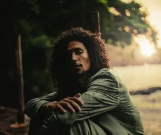 Kalpee Fuses Caribbean Influence and Laid-Back Electronic Dance on New EP “Dougla Boi” - EDM news article