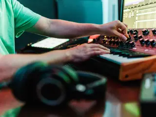 Hip-hop remains Splice’s most downloaded genre for the third year in a row - EDM news article