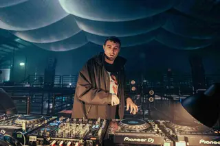 Fred again.. brings USB002 tour scenography exhibition to New York - EDM news article Fred again.. brings USB002 tour scenography exhibition to New York - EDM news article