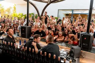 Martin Garrix previews new version of ‘Rewind Repeat It’ with Ed Sheeran on Instagram live - EDM news article Martin Garrix previews new version of ‘Rewind Repeat It’ with Ed Sheeran on Instagram live - EDM news article