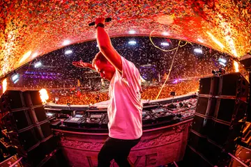 Armin Van Buuren Kicks Off 2026 With A New Song ‘Sun Shines On Me’ - EDM news article Armin Van Buuren Kicks Off 2026 With A New Song ‘Sun Shines On Me’ - EDM news article