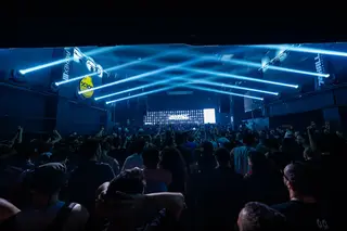 Istanbul Club Bans Light-Colored Clothing to Preserve “Rave Culture” - EDM news article Istanbul Club Bans Light-Colored Clothing to Preserve “Rave Culture” - EDM news article