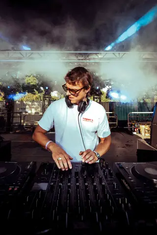 EDMTunes Exclusive With Weska On His New EP NEVRSOMWHER - EDM news article