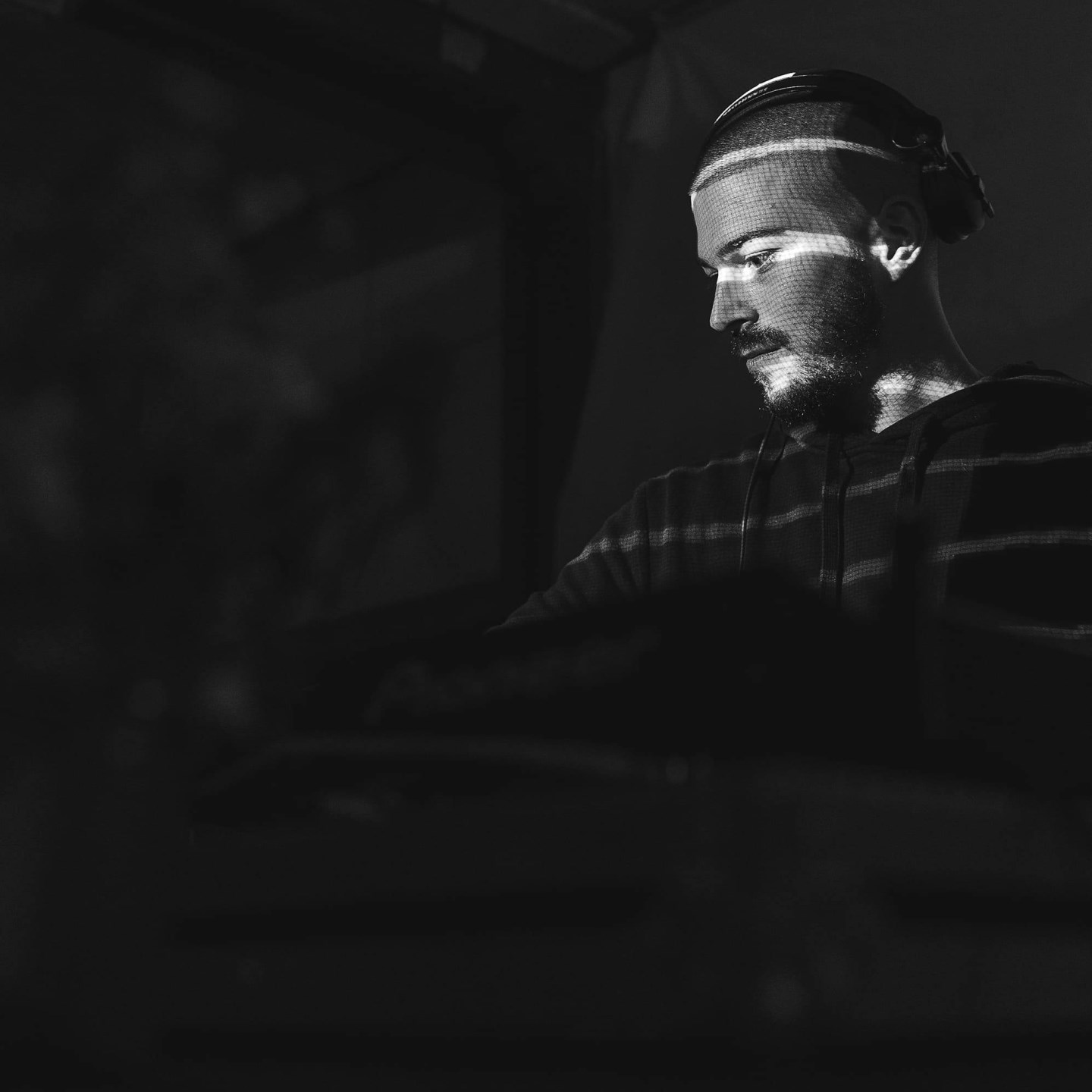 CRAVO - Techno DJ from Amsterdam