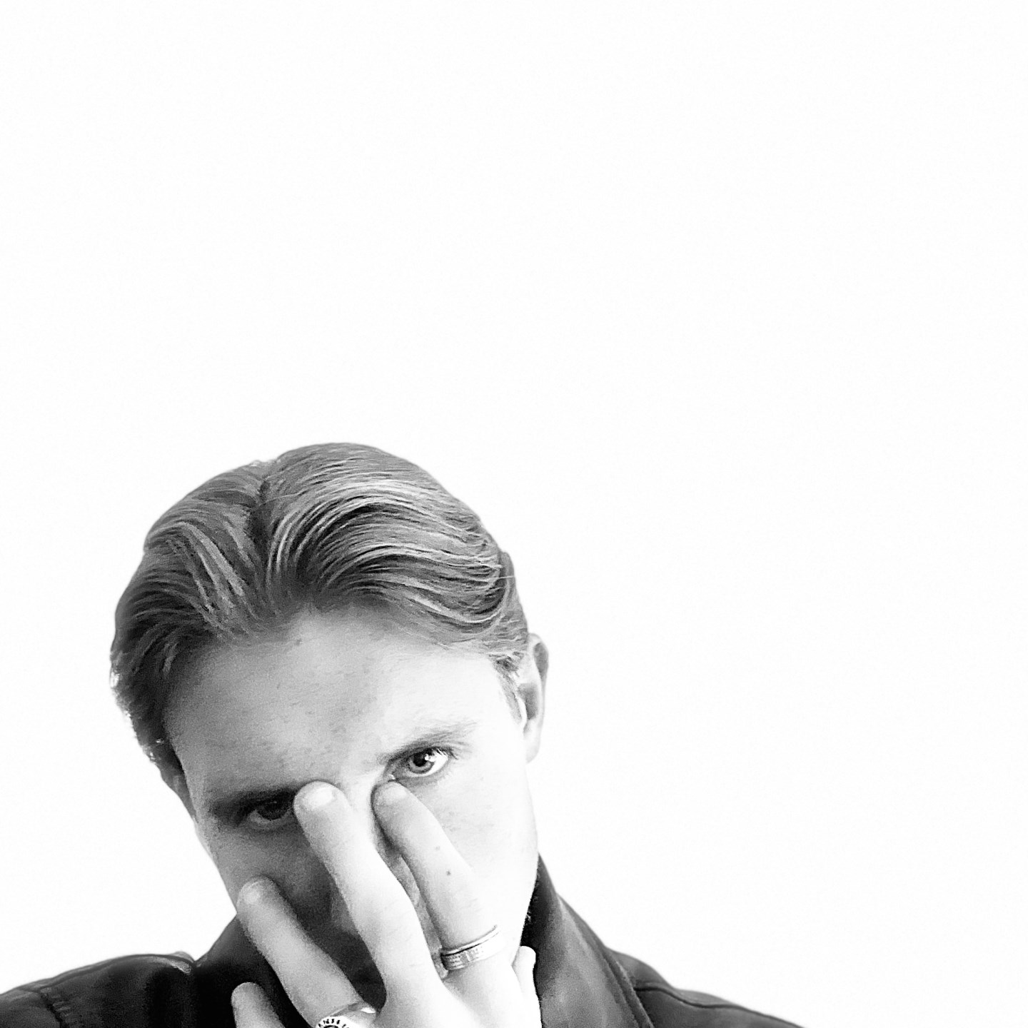 Prossowski - techno, funky groove, hard house, trance DJ from Cologne, Germany